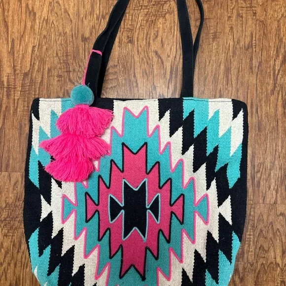 Vibrant Aztec Tote Bag with Pink and Teal Design - Picture 1 of 2